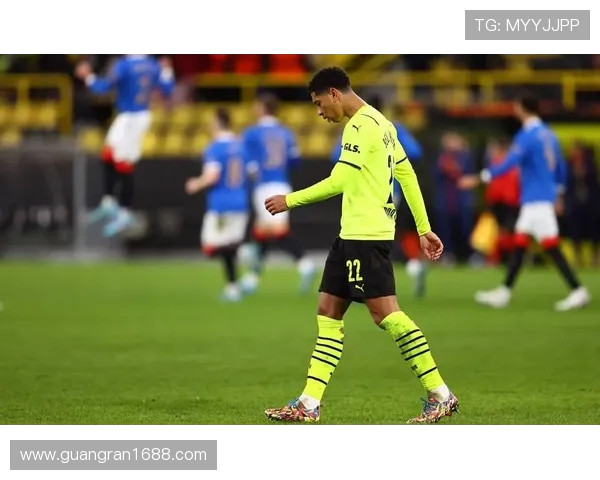 逆袭与坚守：2020德甲主教练赛季表现与成功经验深度分析