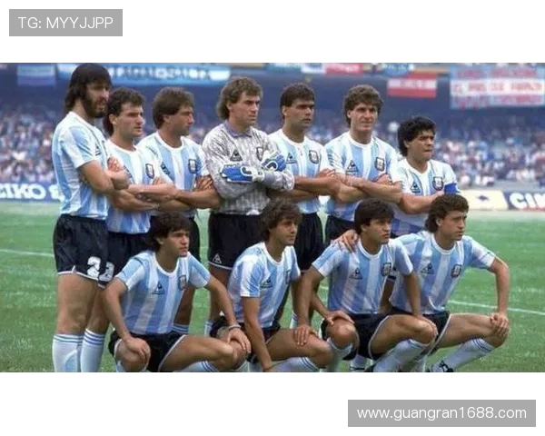 阿根廷2018世界杯阵容全解析：球员表现与战术调整探讨