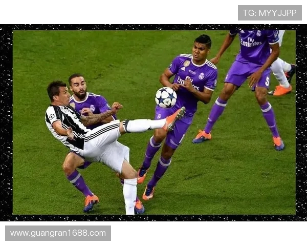 尤文图斯九年欧冠历程回顾从决赛到首回合惨败的沉沦之路